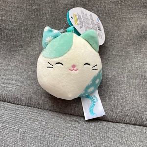 Squishmallow Kesla the Cat 2022 Easter Clip